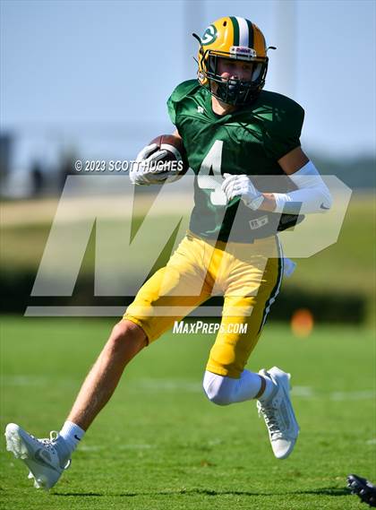Thumbnail 2 in Gallatin @ Mount Juliet photogallery.