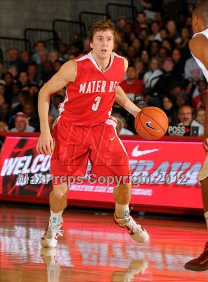 Thumbnail 2 in Lutheran vs Mater Dei (Nike Extravaganza) photogallery.