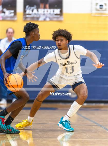 Thumbnail 2 in Winterboro @ Moody photogallery.