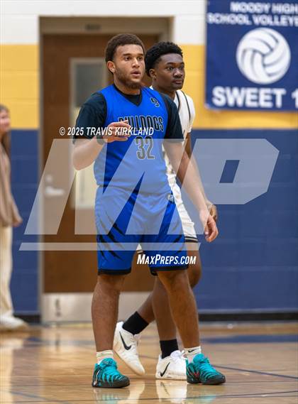 Thumbnail 2 in Winterboro @ Moody photogallery.