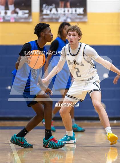 Thumbnail 3 in Winterboro @ Moody photogallery.