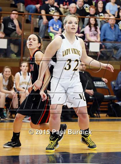 Thumbnail 2 in Venango Catholic vs. Clarion Area (District IX A Championship) photogallery.