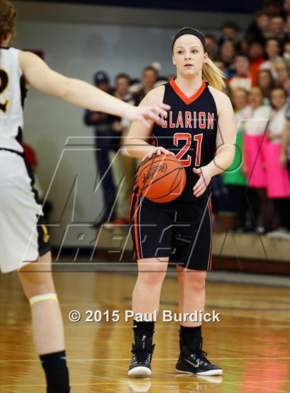 Thumbnail 3 in Venango Catholic vs. Clarion Area (District IX A Championship) photogallery.