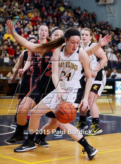 Thumbnail 3 in Venango Catholic vs. Clarion Area (District IX A Championship) photogallery.