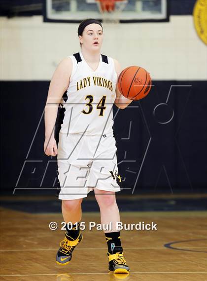Thumbnail 1 in Venango Catholic vs. Clarion Area (District IX A Championship) photogallery.