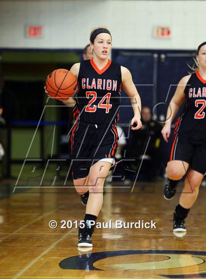Thumbnail 2 in Venango Catholic vs. Clarion Area (District IX A Championship) photogallery.