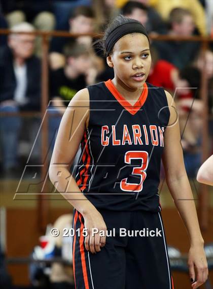 Thumbnail 3 in Venango Catholic vs. Clarion Area (District IX A Championship) photogallery.
