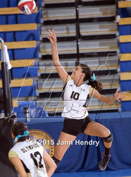 Thumbnail 3 in Valley Christian vs. Olympian (CIF State D3 Final) photogallery.