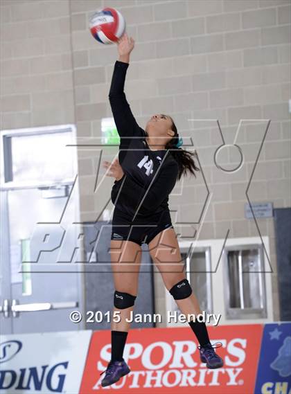 Thumbnail 1 in Valley Christian vs. Olympian (CIF State D3 Final) photogallery.