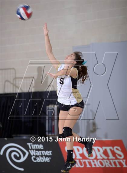 Thumbnail 2 in Valley Christian vs. Olympian (CIF State D3 Final) photogallery.