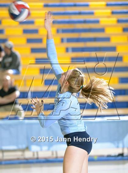 Thumbnail 2 in Valley Christian vs. Olympian (CIF State D3 Final) photogallery.