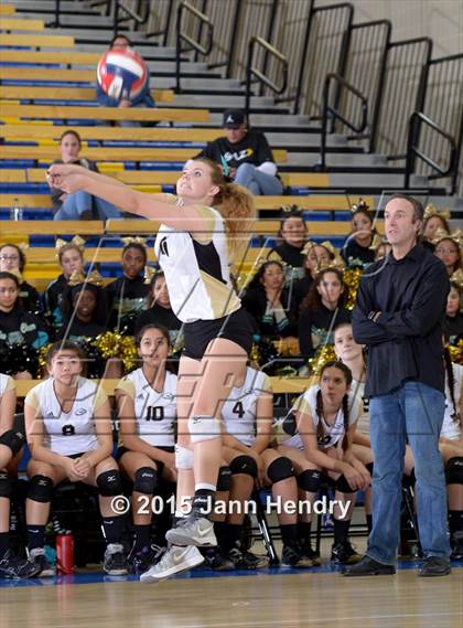 Thumbnail 2 in Valley Christian vs. Olympian (CIF State D3 Final) photogallery.
