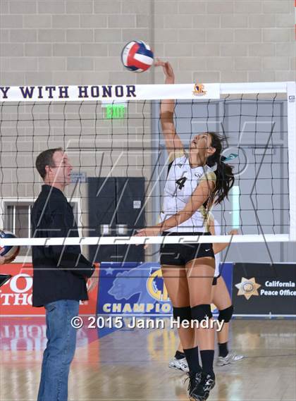 Thumbnail 3 in Valley Christian vs. Olympian (CIF State D3 Final) photogallery.