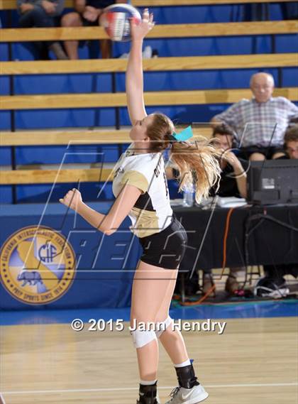 Thumbnail 2 in Valley Christian vs. Olympian (CIF State D3 Final) photogallery.