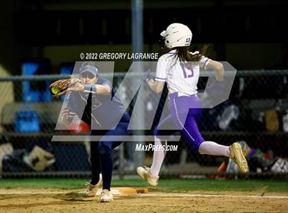 Thumbnail 3 in Keller vs Timber Creek photogallery.