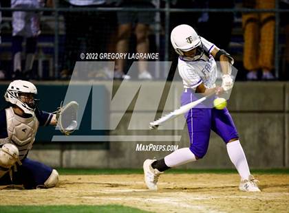 Thumbnail 3 in Keller vs Timber Creek photogallery.