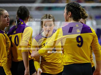Thumbnail 1 in Fowler vs. Meeker (CHSAA 2A State Championships Semifinal) photogallery.