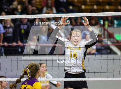 Thumbnail 1 in Fowler vs. Meeker (CHSAA 2A State Championships Semifinal) photogallery.