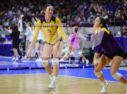Thumbnail 2 in Fowler vs. Meeker (CHSAA 2A State Championships Semifinal) photogallery.