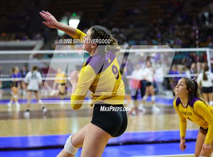 Thumbnail 3 in Fowler vs. Meeker (CHSAA 2A State Championships Semifinal) photogallery.