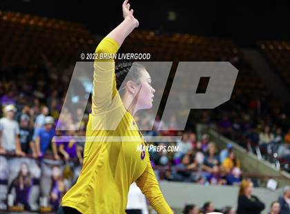 Thumbnail 3 in Fowler vs. Meeker (CHSAA 2A State Championships Semifinal) photogallery.