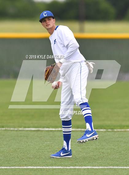 Thumbnail 3 in Celeste vs Windthorst (UIL 2A Region 2 Area Playoff) photogallery.