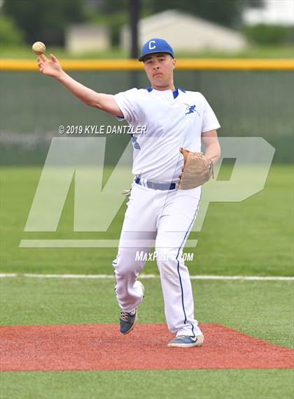 Thumbnail 3 in Celeste vs Windthorst (UIL 2A Region 2 Area Playoff) photogallery.