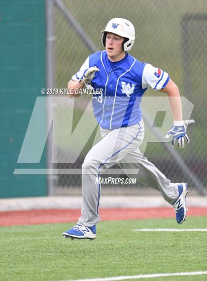 Thumbnail 3 in Celeste vs Windthorst (UIL 2A Region 2 Area Playoff) photogallery.