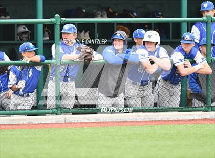 Thumbnail 3 in Celeste vs Windthorst (UIL 2A Region 2 Area Playoff) photogallery.