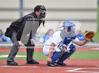 Thumbnail 2 in Celeste vs Windthorst (UIL 2A Region 2 Area Playoff) photogallery.