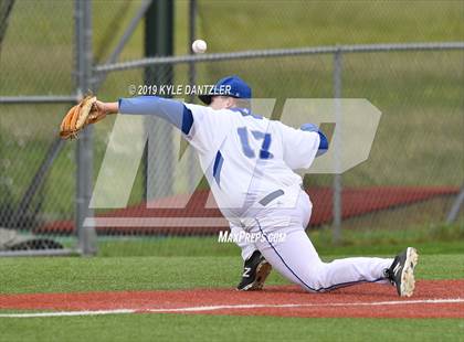 Thumbnail 1 in Celeste vs Windthorst (UIL 2A Region 2 Area Playoff) photogallery.