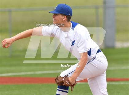 Thumbnail 1 in Celeste vs Windthorst (UIL 2A Region 2 Area Playoff) photogallery.