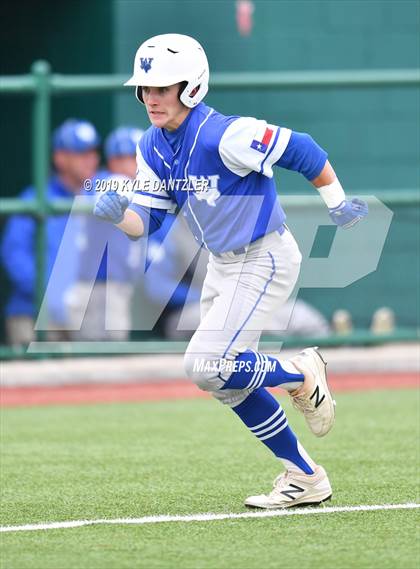 Thumbnail 1 in Celeste vs Windthorst (UIL 2A Region 2 Area Playoff) photogallery.