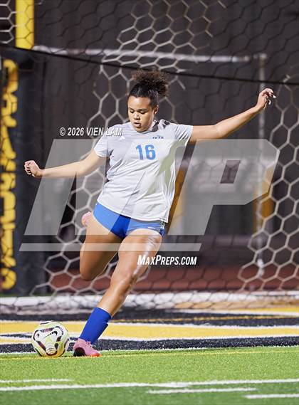 Thumbnail 2 in Encinal @ Bishop O'Dowd photogallery.