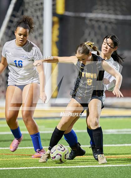 Thumbnail 2 in Encinal @ Bishop O'Dowd photogallery.