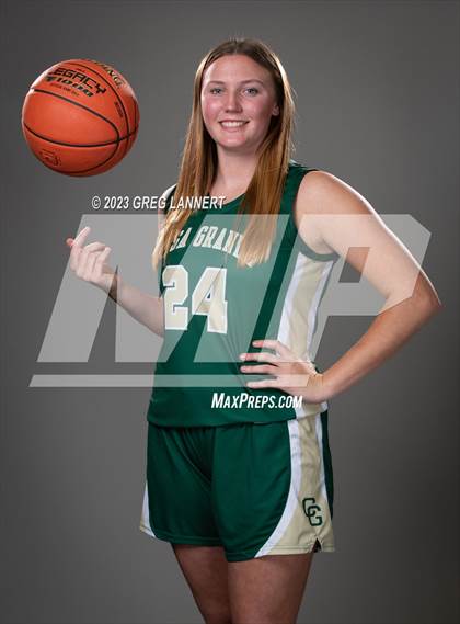 Thumbnail 3 in Casa Grande (Individual - Seniors) photogallery.