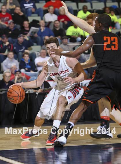 Thumbnail 2 in Jamestown vs. Union-Endicott (NYSPHSAA Class AA Semifinal) photogallery.