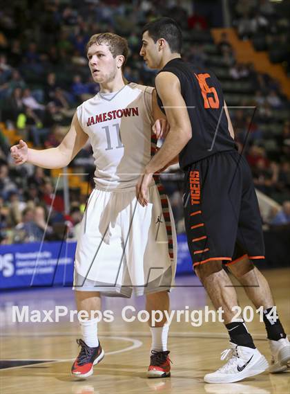 Thumbnail 3 in Jamestown vs. Union-Endicott (NYSPHSAA Class AA Semifinal) photogallery.