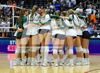 Thumbnail 2 in Grand Oaks vs. Prosper (UIL 6A Volleyball Semifinal) photogallery.