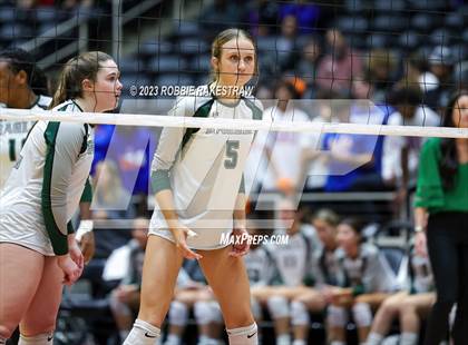 Thumbnail 3 in Grand Oaks vs. Prosper (UIL 6A Volleyball Semifinal) photogallery.