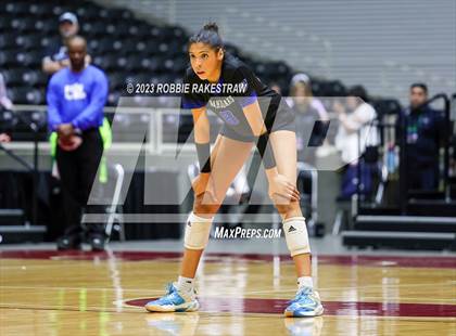 Thumbnail 1 in Grand Oaks vs. Prosper (UIL 6A Volleyball Semifinal) photogallery.