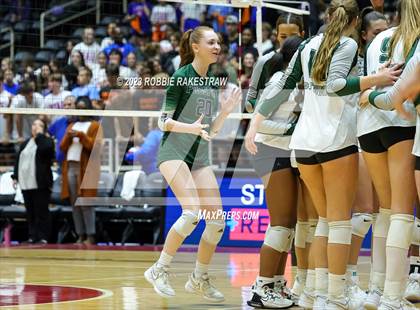 Thumbnail 1 in Grand Oaks vs. Prosper (UIL 6A Volleyball Semifinal) photogallery.