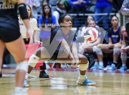 Thumbnail 3 in Grand Oaks vs. Prosper (UIL 6A Volleyball Semifinal) photogallery.