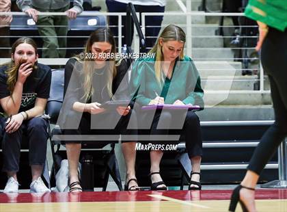 Thumbnail 2 in Grand Oaks vs. Prosper (UIL 6A Volleyball Semifinal) photogallery.
