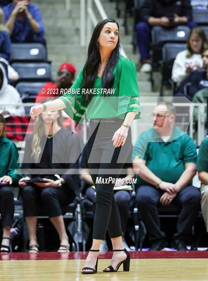 Thumbnail 3 in Grand Oaks vs. Prosper (UIL 6A Volleyball Semifinal) photogallery.