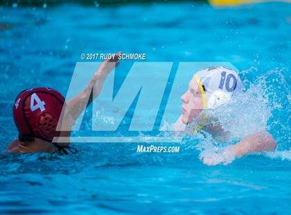 Thumbnail 1 in Elsinore vs. Newberg photogallery.