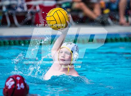 Thumbnail 1 in Elsinore vs. Newberg photogallery.