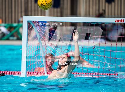 Thumbnail 2 in Elsinore vs. Newberg photogallery.