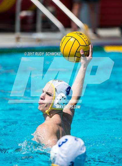Thumbnail 3 in Elsinore vs. Newberg photogallery.