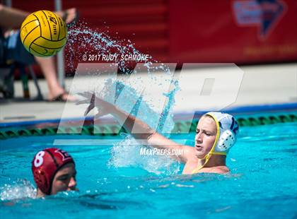 Thumbnail 2 in Elsinore vs. Newberg photogallery.